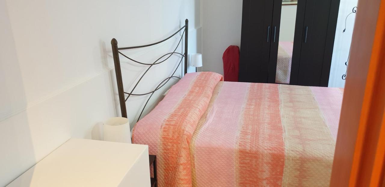 Vila Casa Vacanza Etna Evergreen Piedimonte Etneo Exteriér fotografie