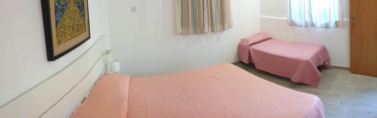 Vila Casa Vacanza Etna Evergreen Piedimonte Etneo Exteriér fotografie